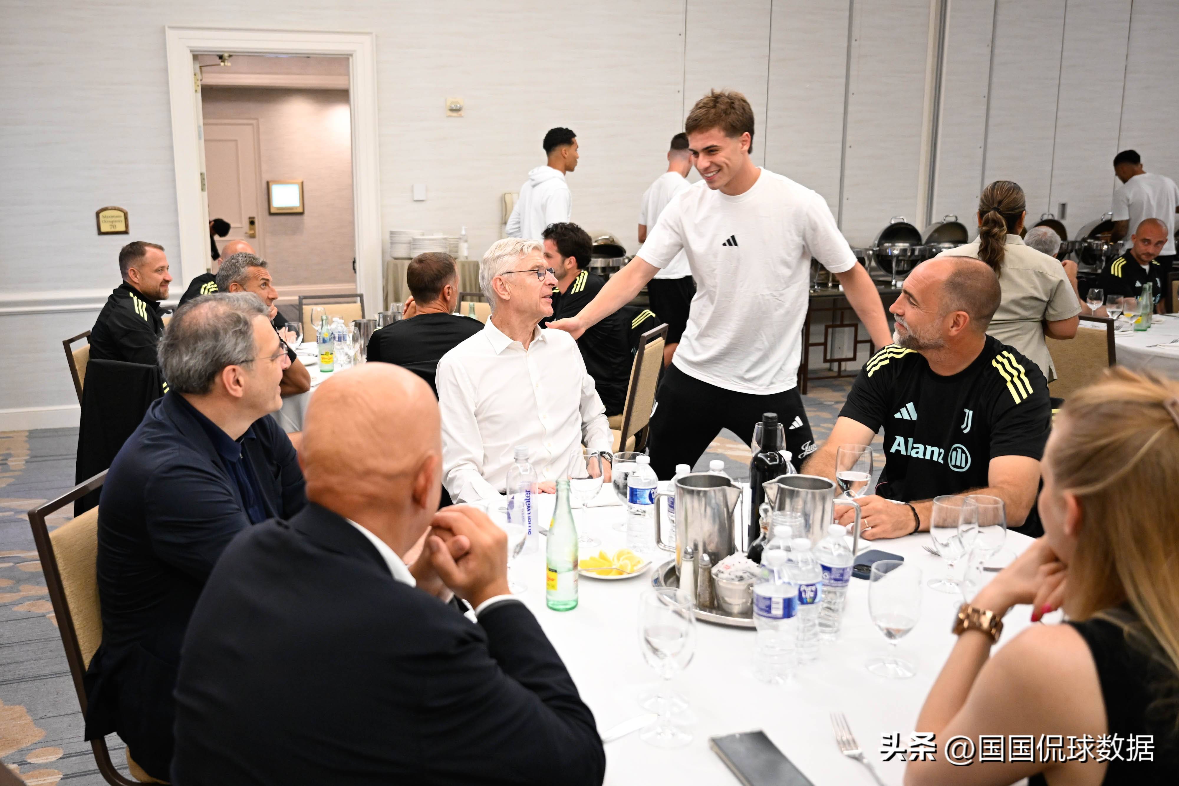 英雄联盟-社区盾转会期再迎强敌，葡萄牙体育再遭质疑，主帅态度——信心回归，身体对抗强度拉满的简单介绍