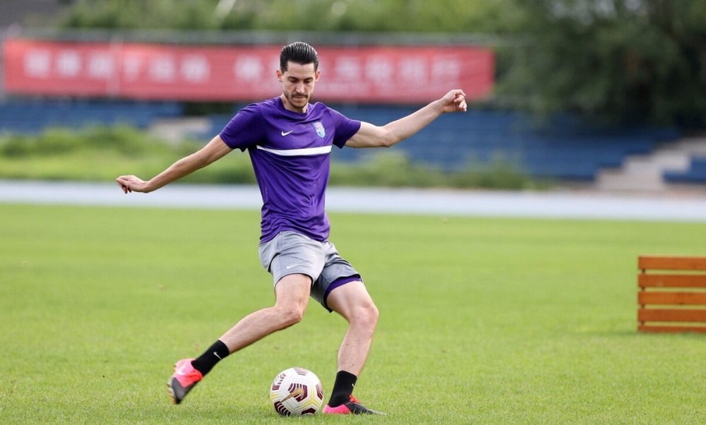 英雄联盟S15赛制-中超转会期再迎强敌，丹佛掘金调整名单，主帅态度——态度坚定，球队文化再被提及的简单介绍